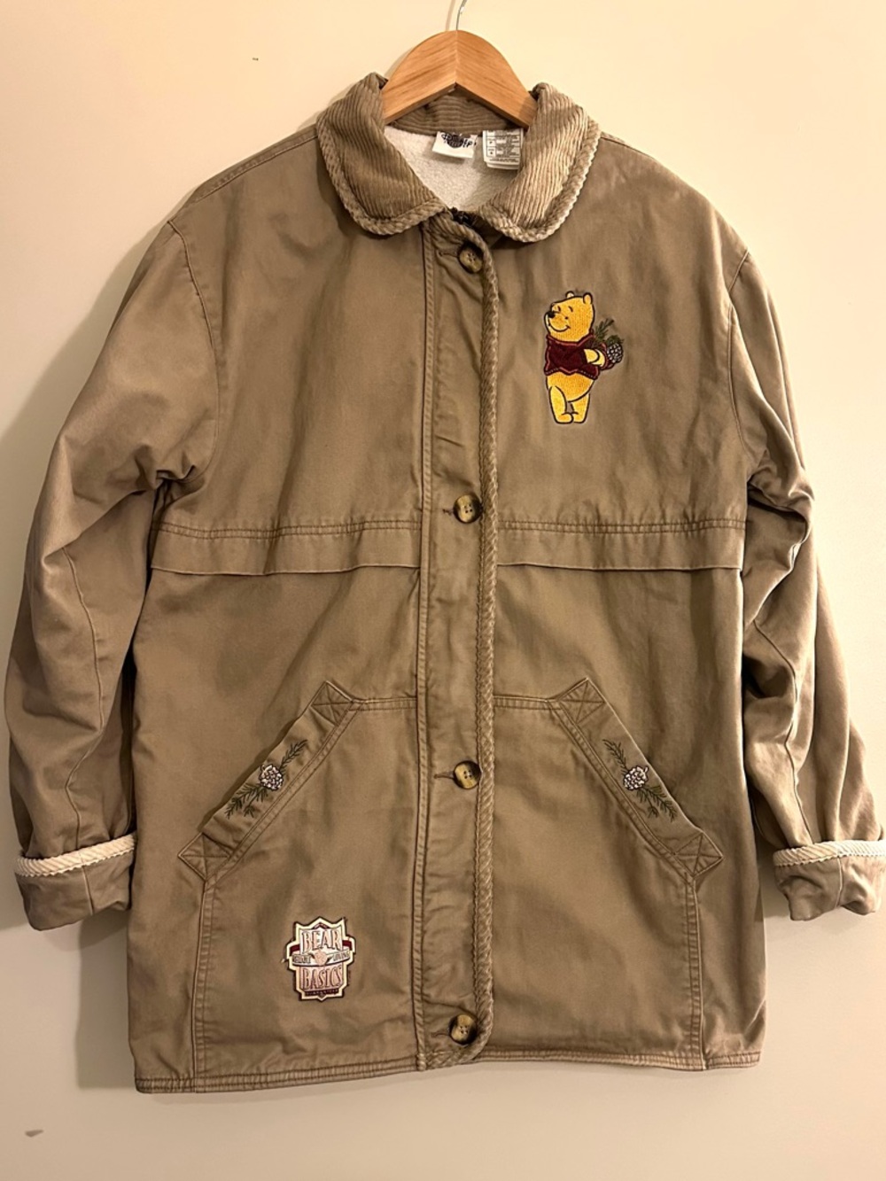 RARE Vintage 1990s Winnie The Pooh Barn Jacket in Excellent Condition. Size S